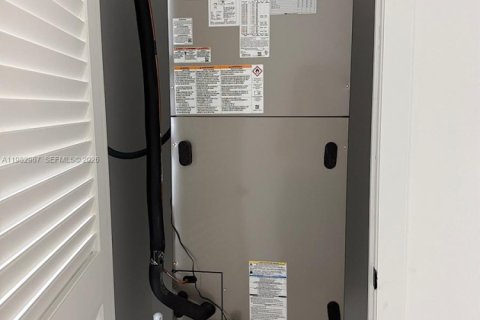 Купить виллу или дом в Форт-Лодердейл, Флорида 4 спальни, № 2056000 - фото 25