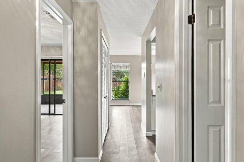 Touwnhouse à louer à Lake Mary, Floride: 2 chambres, 105.54 m2 № 2422698 - photo 15
