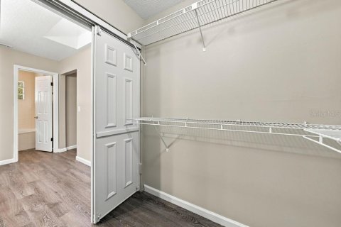 Touwnhouse à louer à Lake Mary, Floride: 2 chambres, 105.54 m2 № 2422698 - photo 24
