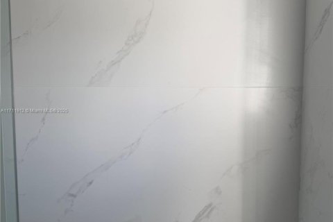 Immobilier commercial à vendre à Hallandale Beach, Floride № 1962297 - photo 16