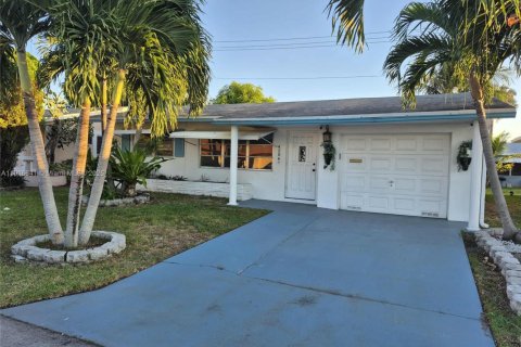 House in Tamarac, Florida 2 bedrooms, 93.09 sq.m. № 2016449 - photo 19
