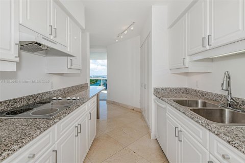 Снять в аренду кондоминиум в Майами-Бич, Флорида 2 спальни, 138.42м2, № 1958036 - фото 13