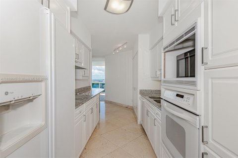 Снять в аренду кондоминиум в Майами-Бич, Флорида 2 спальни, 138.42м2, № 1958036 - фото 12