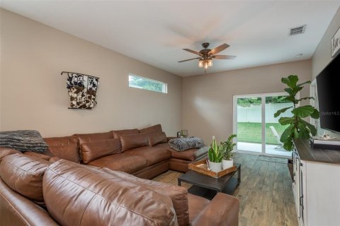 Villa ou maison à vendre à New Port Richey, Floride: 3 chambres, 131.27 m2 № 1914432 - photo 11