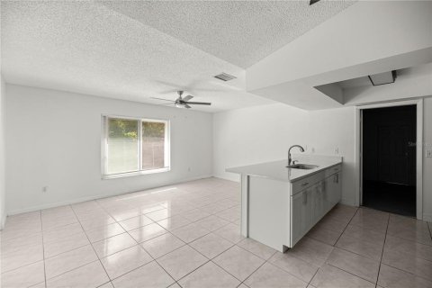 House in Ocala, Florida 2 bedrooms, 115.29 sq.m. № 1791688 - photo 12