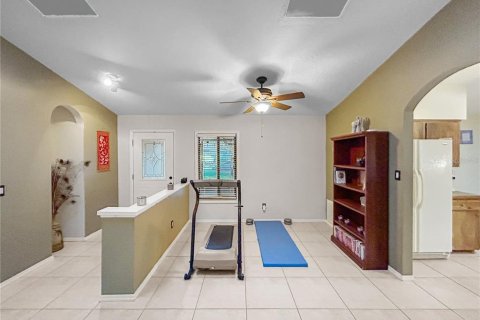 Villa ou maison à vendre à Casselberry, Floride: 4 chambres, 169.18 m2 № 2230049 - photo 11
