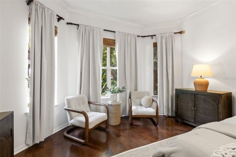 Casa en venta en Tampa, Florida, 4 dormitorios, 336.4 m2 № 2422753 - foto 28