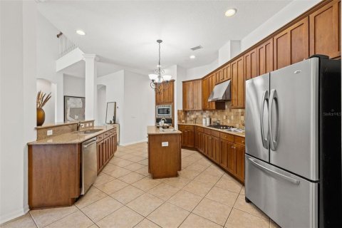 Casa en venta en Tampa, Florida, 4 dormitorios, 336.4 m2 № 2422753 - foto 13
