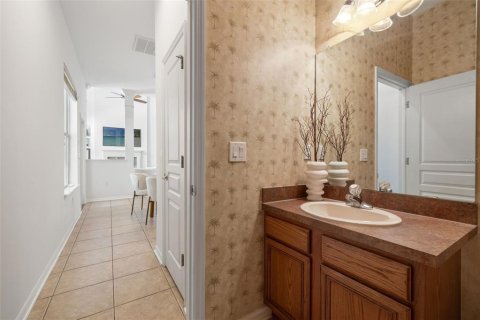 Casa en venta en Tampa, Florida, 4 dormitorios, 336.4 m2 № 2422753 - foto 21