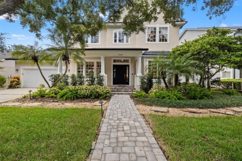 Casa en Tampa, Florida 4 dormitorios, 336.4 m2 № 2422753