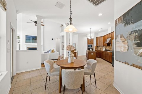 Casa en venta en Tampa, Florida, 4 dormitorios, 336.4 m2 № 2422753 - foto 14