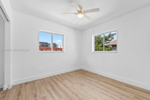 Appartement à louer à Miami, Floride: 2 chambres, 63.55 m2 № 2076687 - photo 6