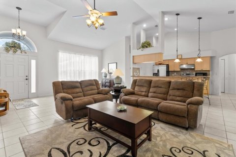 Casa en venta en Citrus Springs, Florida, 3 dormitorios, 172.52 m2 № 1838302 - foto 4