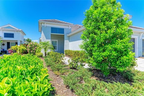 Casa en venta en Bradenton, Florida, 3 dormitorios, 170.2 m2 № 2211578 - foto 4