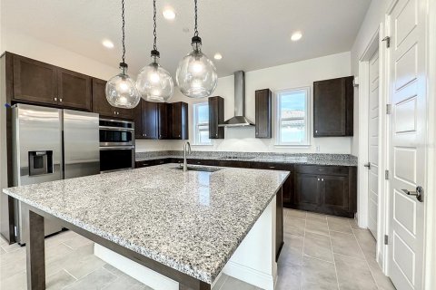 Townhouse in Orlando, Florida 3 bedrooms, 198.81 sq.m. № 1534929 - photo 3