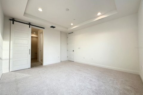 Townhouse in Orlando, Florida 3 bedrooms, 198.81 sq.m. № 1534929 - photo 7