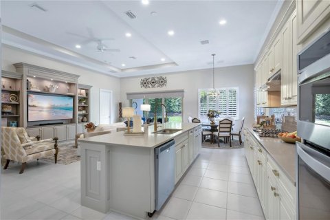 Villa ou maison à vendre à Winter Garden, Floride: 4 chambres, 212.28 m2 № 2415510 - photo 9
