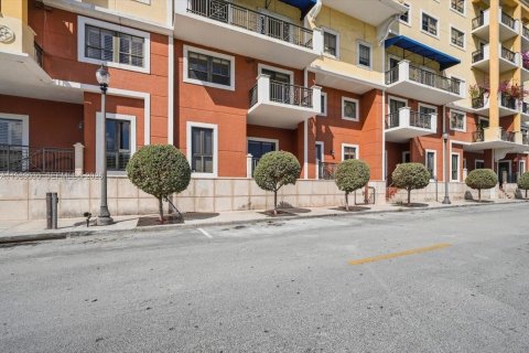 Copropriété à louer à Miami, Floride: 2 chambres, 202.71 m2 № 2051540 - photo 22