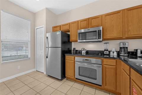 Adosado en venta en Kissimmee, Florida, 4 dormitorios, 172.05 m2 № 1910853 - foto 9