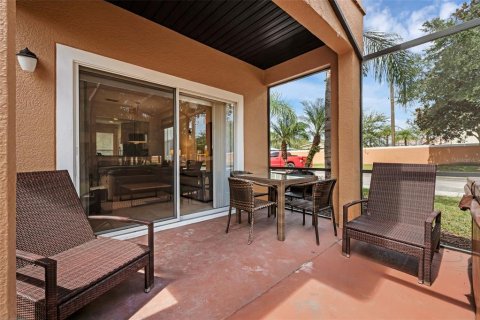 Adosado en venta en Kissimmee, Florida, 4 dormitorios, 172.05 m2 № 1910853 - foto 23