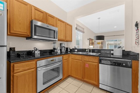 Adosado en venta en Kissimmee, Florida, 4 dormitorios, 172.05 m2 № 1910853 - foto 10