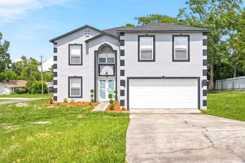 Casa en venta en Spring Hill, Florida, 4 dormitorios, 261.98 m2 № 2198029 - foto 2