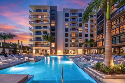 Condo in North Miami, Florida, 2 bedrooms № 2244497 - photo 4