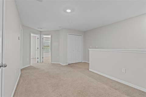 Townhouse in Sun City Center, Florida 3 bedrooms, 158.03 sq.m. № 1797945 - photo 11
