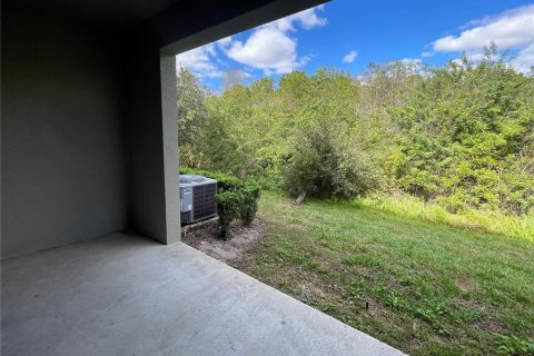 Townhouse in Sun City Center, Florida 3 bedrooms, 158.03 sq.m. № 1797945 - photo 5