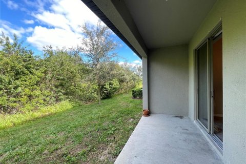 Townhouse in Sun City Center, Florida 3 bedrooms, 158.03 sq.m. № 1797945 - photo 6