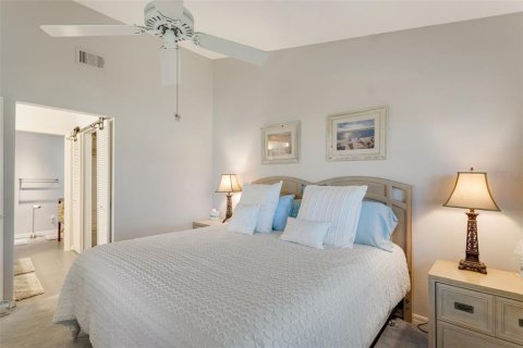 Villa ou maison à vendre à Fort Myers, Floride: 2 chambres, 114.46 m2 № 1638142 - photo 4