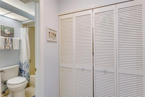 Villa ou maison à vendre à Fort Myers, Floride: 2 chambres, 114.46 m2 № 1638142 - photo 12