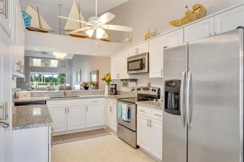 Villa ou maison à vendre à Fort Myers, Floride: 2 chambres, 114.46 m2 № 1638142 - photo 16
