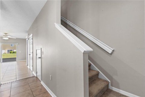 Touwnhouse à louer à Tampa, Floride: 2 chambres, 104.05 m2 № 2151053 - photo 16