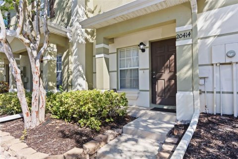 Touwnhouse à louer à Tampa, Floride: 2 chambres, 104.05 m2 № 2151053 - photo 2