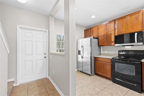 Touwnhouse à louer à Tampa, Floride: 2 chambres, 104.05 m2 № 2151053 - photo 4