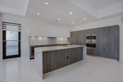 Condo in Coral Gables, Florida, 3 bedrooms № 2087087 - photo 18