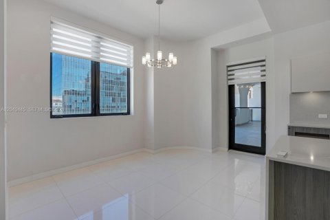 Condo in Coral Gables, Florida, 3 bedrooms № 2087087 - photo 15