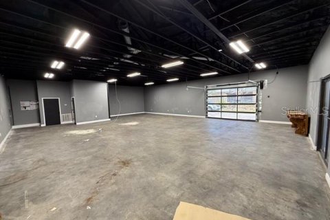 Immobilier commercial à louer à Cocoa, Floride: 498.51 m2 № 1675772 - photo 8