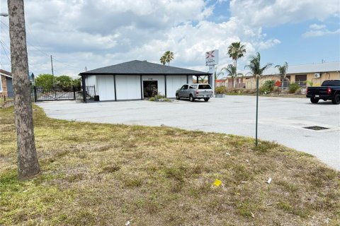 Immobilier commercial à louer à Cocoa, Floride: 498.51 m2 № 1675772 - photo 3