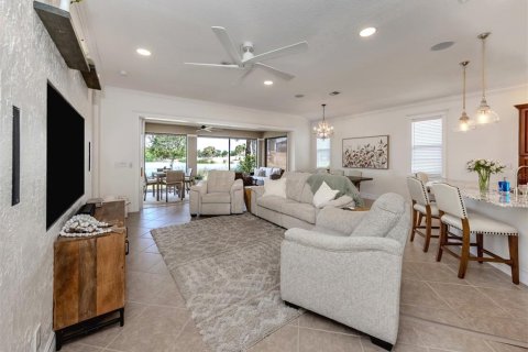 House in Laurel, Florida 3 bedrooms, 151.99 sq.m. № 1619400 - photo 8