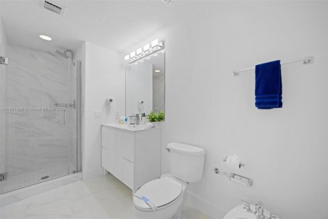 Copropriété à louer à Sunny Isles Beach, Floride: 2 chambres, 116.59 m2 № 2169788 - photo 16