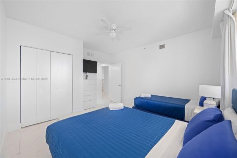 Copropriété à louer à Sunny Isles Beach, Floride: 2 chambres, 116.59 m2 № 2169788 - photo 20