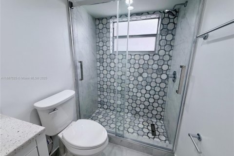 Copropriété à louer à Miami, Floride: 1 chambre, 72.46 m2 № 1942011 - photo 28