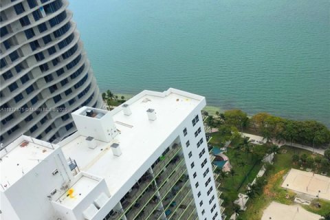 Condominio en alquiler en Miami, Florida, 1 dormitorio, 76.64 m2 № 1922813 - foto 28