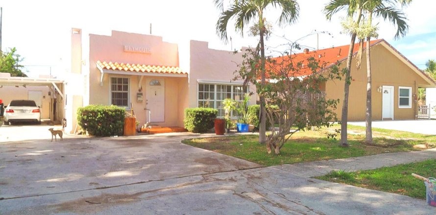 Villa ou maison à West Palm Beach, Floride 3 chambres, 118.82 m2 № 2078449