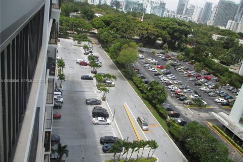 Copropriété à louer à Miami, Floride: 1 chambre, 98.85 m2 № 2170163 - photo 12
