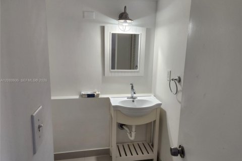 Copropriété à louer à Miami, Floride: 1 chambre, 98.85 m2 № 2170163 - photo 21