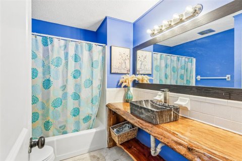 Villa ou maison à vendre à Ormond Beach, Floride: 3 chambres, 172.98 m2 № 2430619 - photo 23