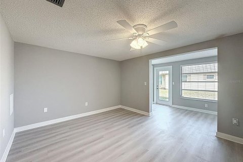 Купить кондоминиум в Нью-Порт-Ричи, Флорида 4 комнаты, 68.38м2, № 2226899 - фото 22